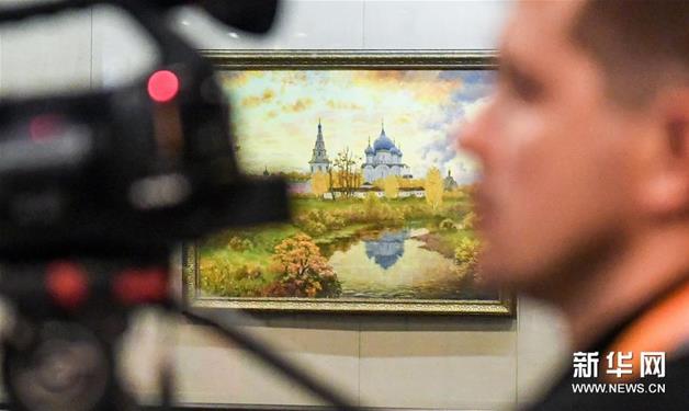 ����˹�����߽��������һ�չ�ں���������