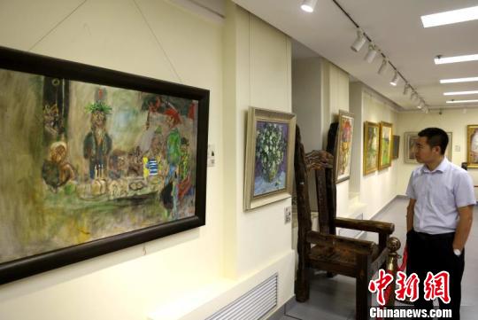 ����˹���񡢹�ѫ�����Ҿ�����Ʒ��չ�ڹ�������չ