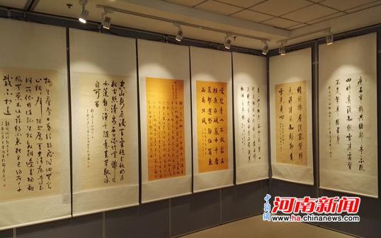 �����ɷ�ǡ��ϸɲ��黭����չ��֣����Ļ