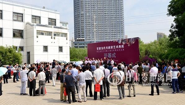 ���൱���黭�����������������