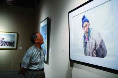 ���������족����������Ʒչ