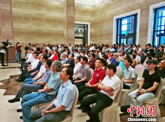 �й�д��滭������Ʒ���ຼ���¾����˶