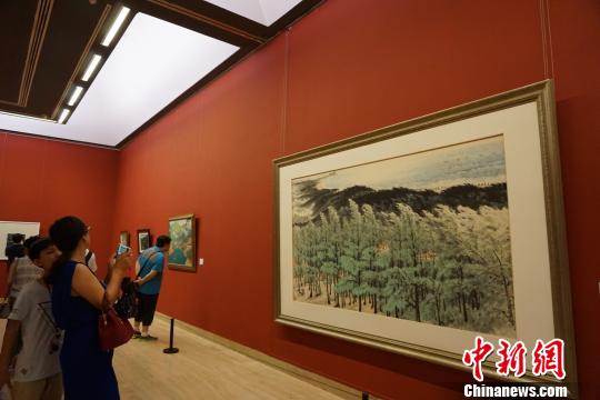 广东美术百年大展在中国美术馆开展