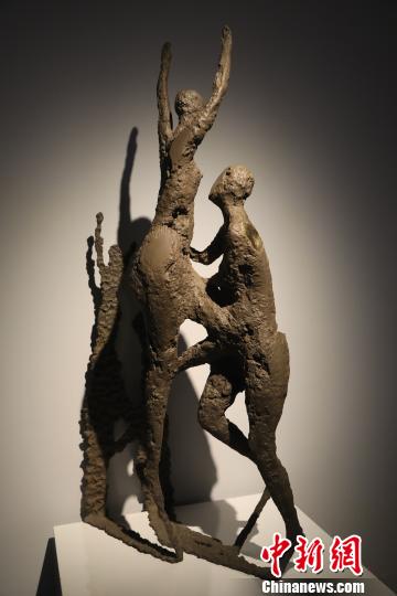 中德当代艺术展在沈阳举办 纪念中德建交45周年