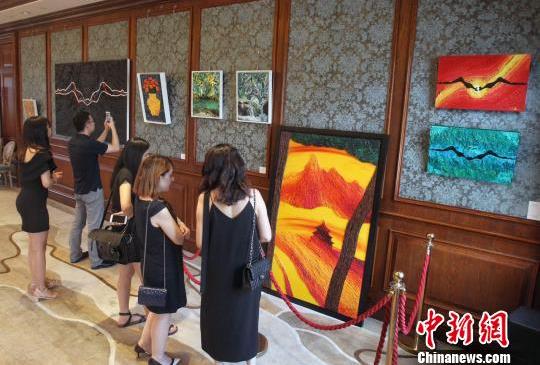 瑞士艺术家安东尼奥·威利个展亮相重庆