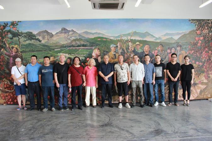 �й���Эר���鸰������Ħָ��