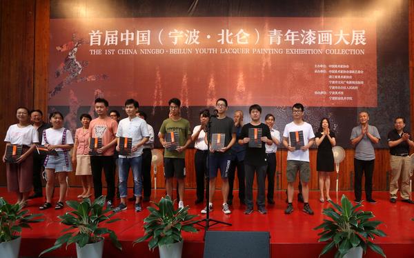 �׽��й�������•���أ������ử��չ��Ļ