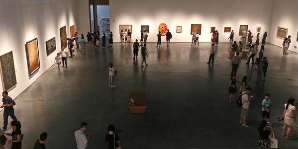 �׽��й�������•���أ������ử��չ��Ļ