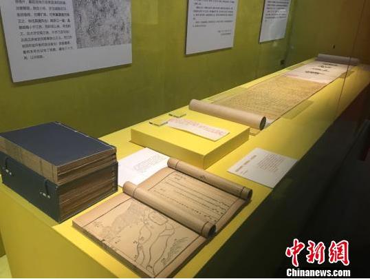 Ǭ¡�ʵ���չ�ں���Ļ��ΪǬ¡���� ��������Ե