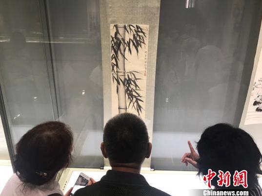 百余幅齐白石等中国名家画作首次公开