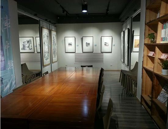 ���й��黭�������е㽫������ƪ���ھ���Ļ