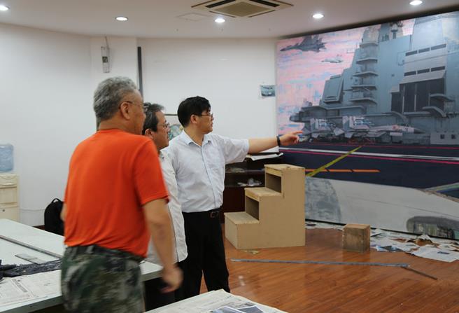 �й���Эר�����Ħָ���������й��ˡ�������Ʒչ����