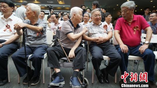 ���㶫���������չ������վ���ڹ㶫�����ݿ�Ļ