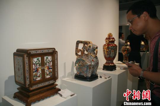 ��Ѱ�ҷ���֮������ʦ��Ʒչ���ྩ��