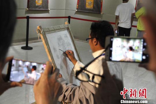 60�������ƿ�����ɽ������ ��³���Ļ�����