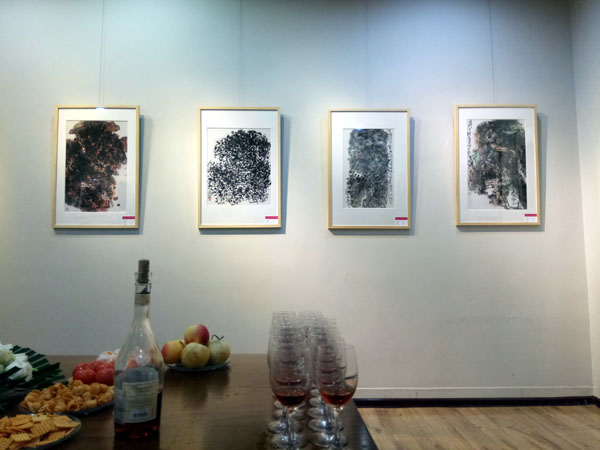 ʯ���ˮī��Ʒչ��ɽ����Ժ��Ļ