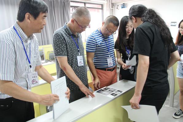 �׽�ȫ������������ʦ��Ʒչ��������Բ������