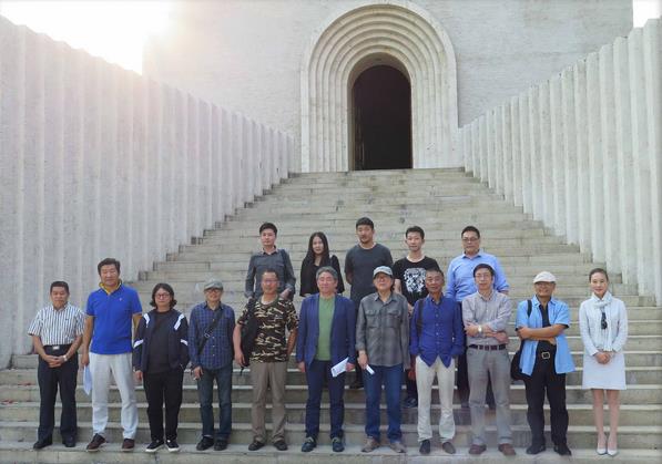 中国精神:第四届油画展(抽象展)初评工作结束