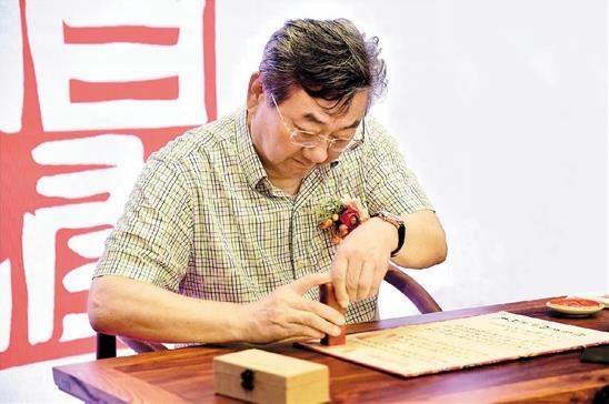 �Ϻ���Э��ϯ���ʺ����