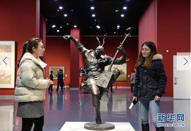 ���ɹžٰ�������������������Ʒչ��