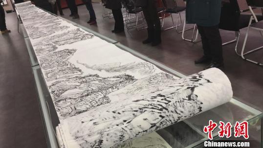 “80”后画家深耕15年创作600米长卷《八百里太行》