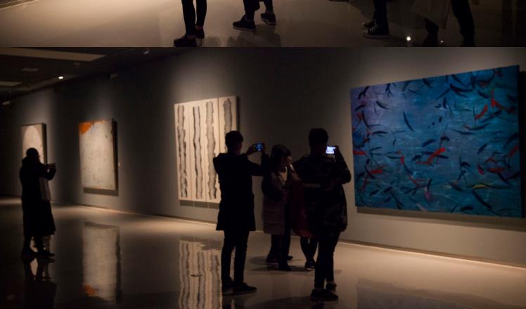 �й����񣺵��Ľ��й��ͻ�չ������չ��Ѳչɽ��