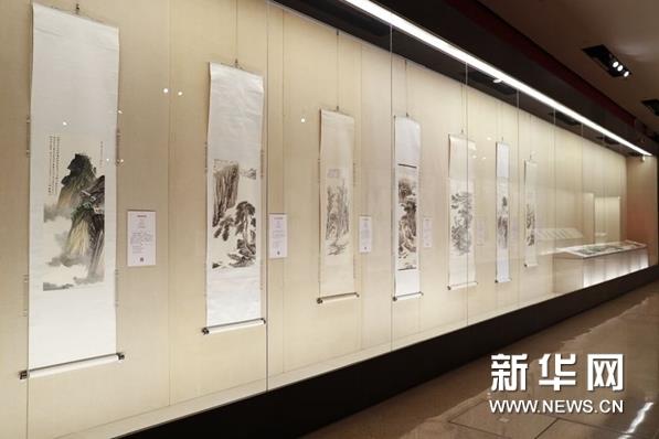 ��̳�޽��Ŵ�ǧ����չ������Ļ