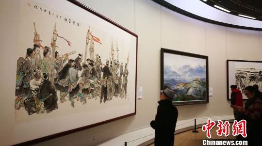 ��ʹ��ݴ����黭��Ʒչ���й�������չ��