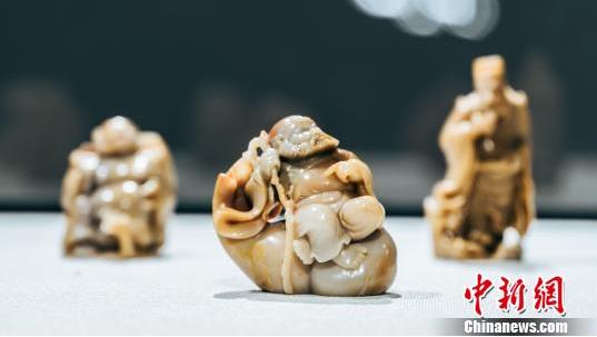 上海最大民营博物馆开门迎客 汇聚齐白石等大师作品