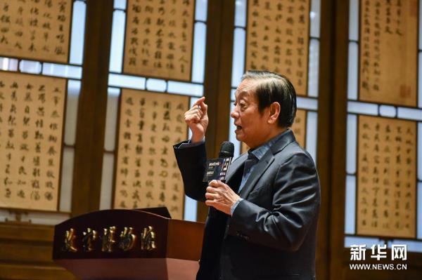 ����������Ф������չ�����ڹʹ�����Ժ�ٰ�