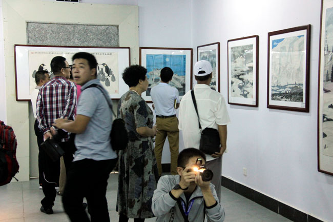 冰雪画派吴国言《净土家园》中国画展三亚启幕
