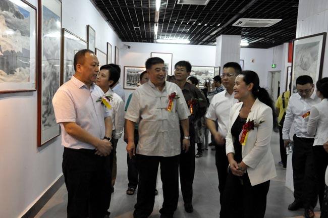 冰雪画派吴国言《净土家园》中国画展开幕式