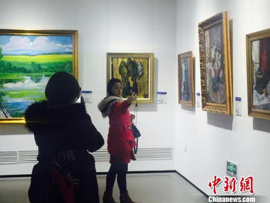 200�������˹����Ʒ������չ��