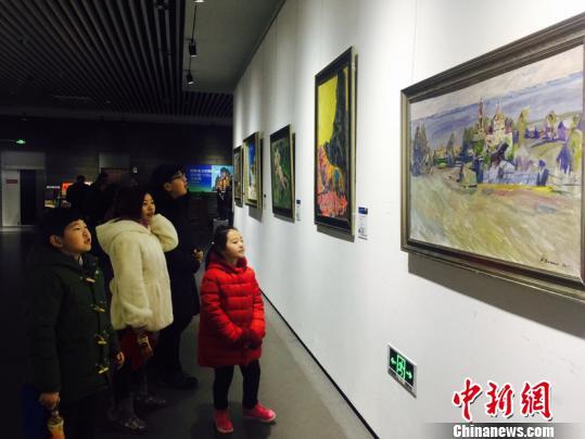 200�������˹����Ʒ������չ��