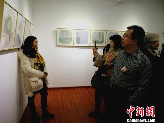 褚晓莉2018年“塞外芳华”中国画作品展