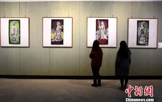 ��Ͽ�����黭������Ʒ��������չ��