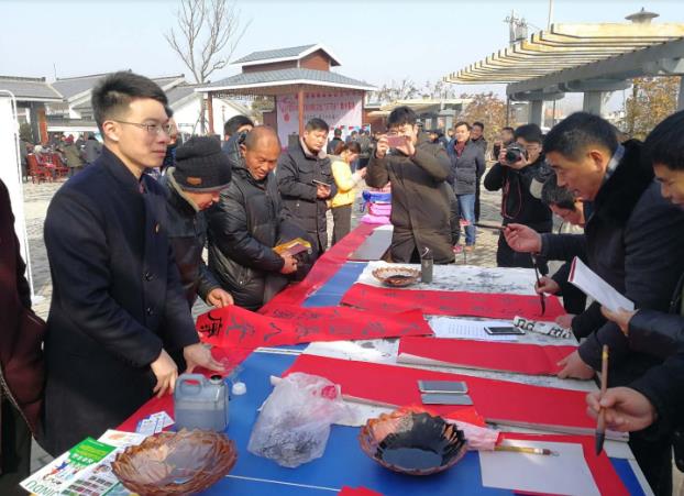 ����������������������黭�͸�ƶ����������