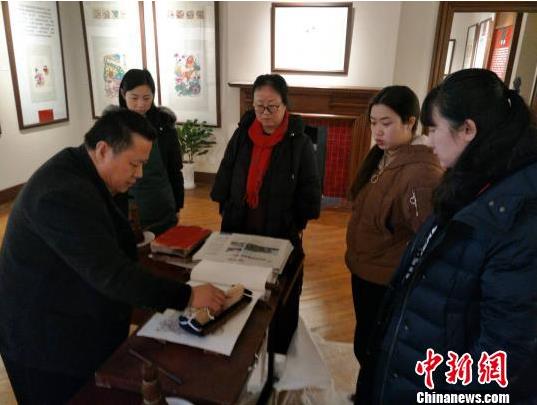 ��60���ӱ���ǿľ���껭��Ʒ���཭���ز����