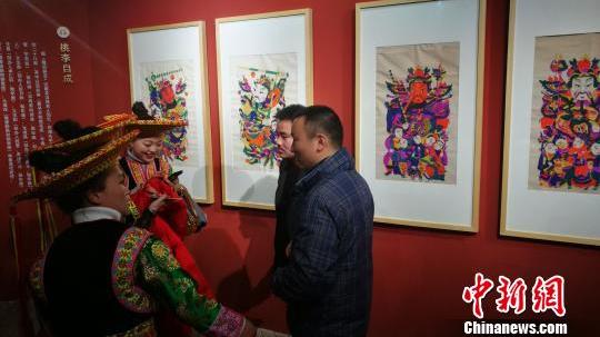 ���ϸ������Ҽ����ž�Ʒ�껭���๧���������