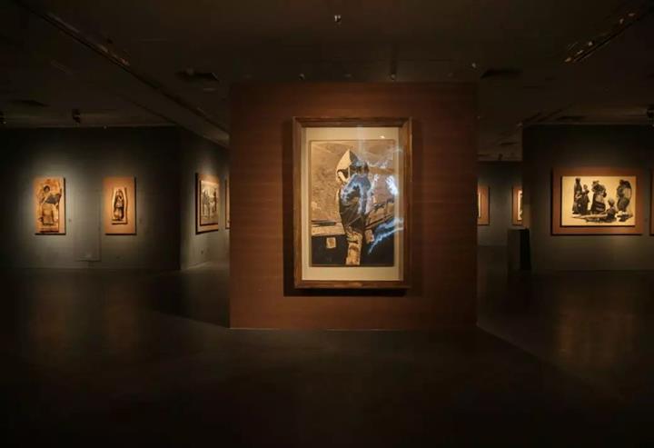 ���Ķ��С��������滭����չ�ھ���Ļ