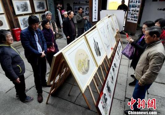 福州“万家春风”七人书画名家联展举行