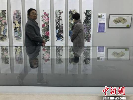 指尖柔香——第三届山西女画家精品展太原开幕