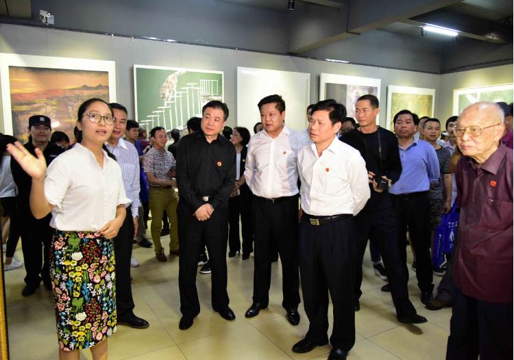 �����조��ʥ�ػ͡�ȫ��������Ʒչï��Ѳչ��Ļ