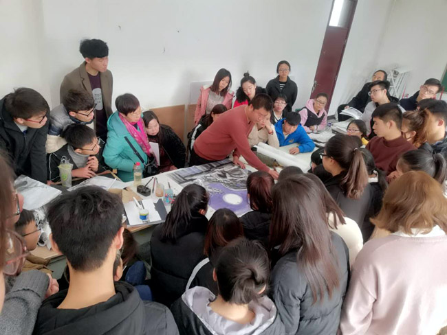 加宏杰在山西运城学院教授冰雪画