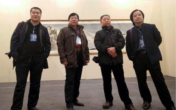 2015年12月冰雪画派参加重庆“中国精神民族魂全国知名画派作品展”