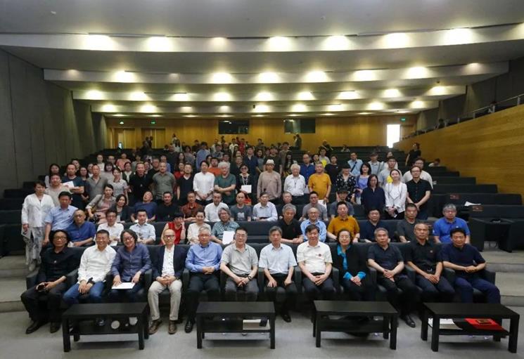 《中央美术学院美术馆藏精品大系》新书发布会举行