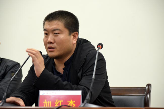 冰雪画派加宏杰发言