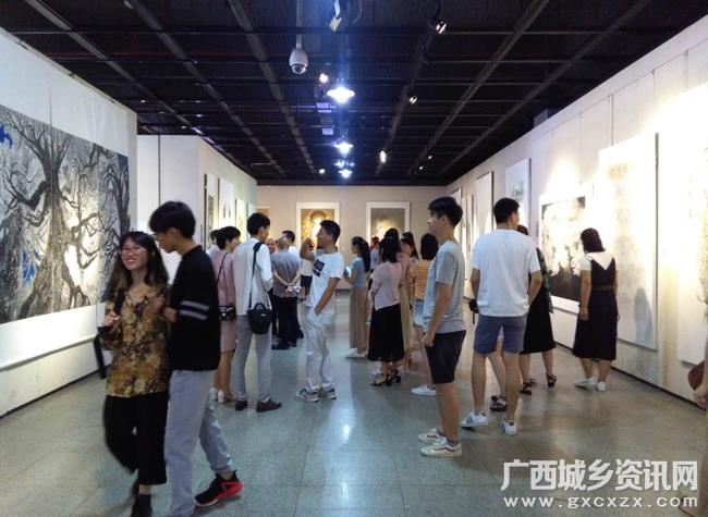 ��������ѧԺ�ٰ�2016��˶ʿ�о����黭�㱨չ