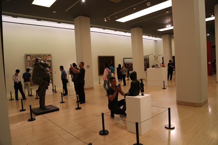 ��������ȫ������������Ʒչ�����ھ���Ļ