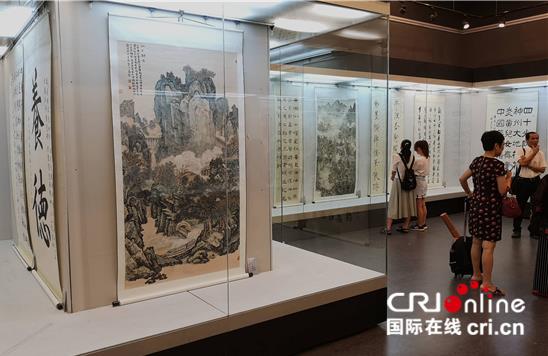 “春风化雨——岭南书画名家作品联展”在广州举行